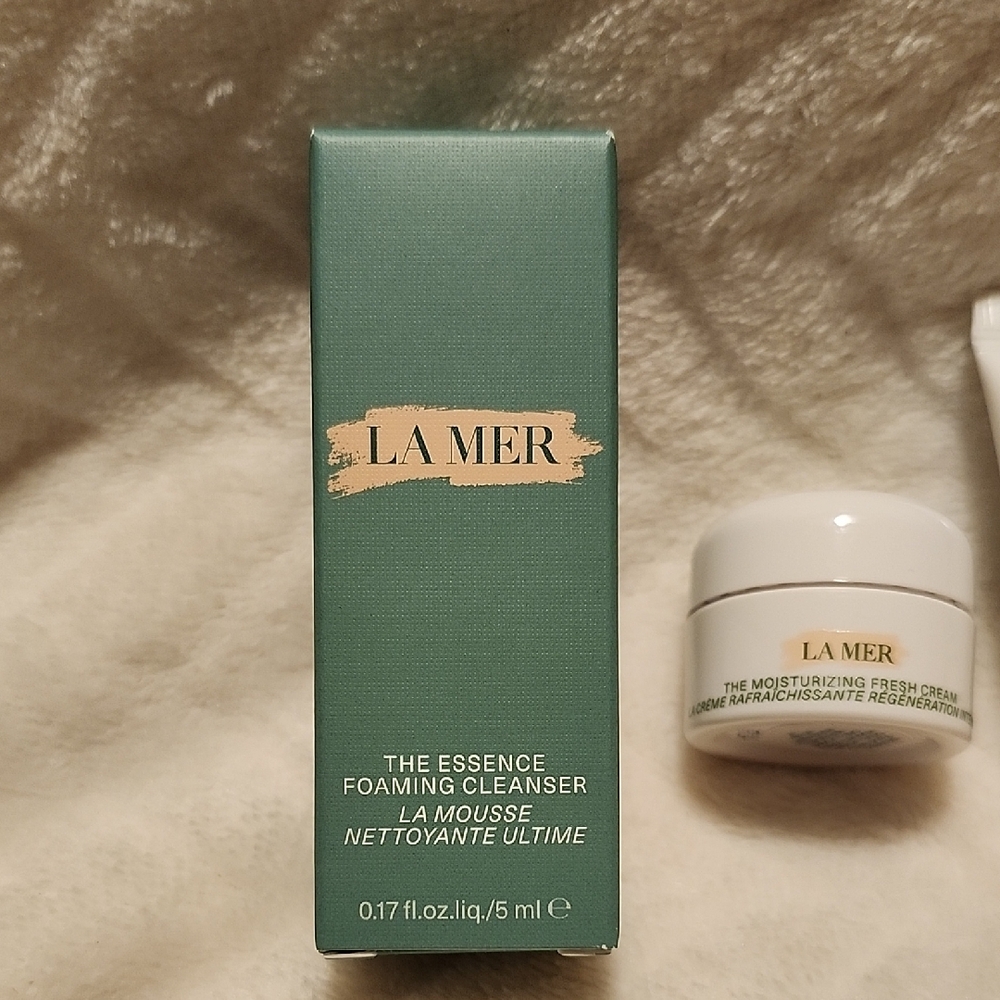 La Mer Skincare Sample / Travel Size Collection With Pouch - Picture 3 of 9